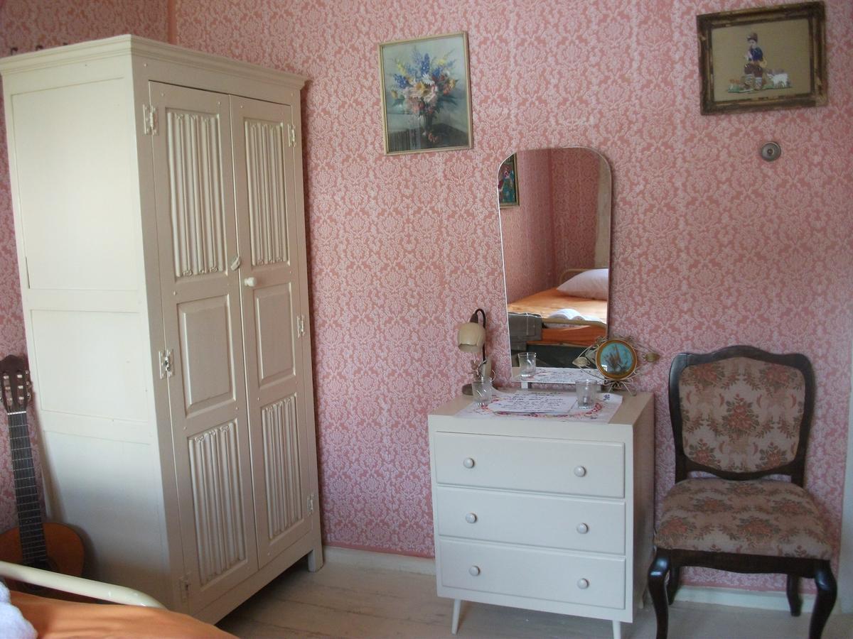 The Pink House Polkovnik Serafimovo Exterior photo