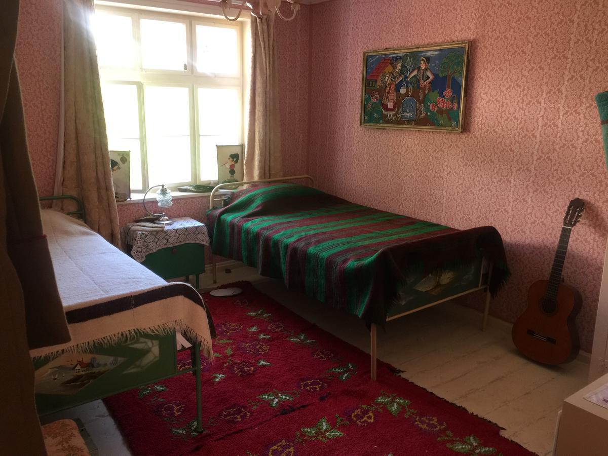 The Pink House Polkovnik Serafimovo Exterior photo